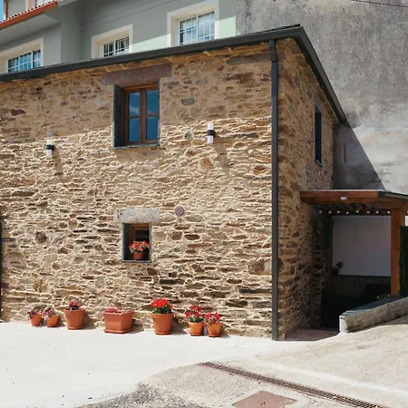 Casa Robaleira Holiday home