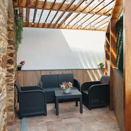 Casa Robaleira Holiday home *