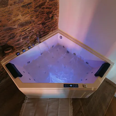 Holiday home Casa Robaleira