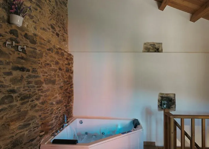 Casa Robaleira Tatil Evi *